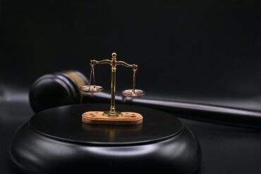 Image by Sergei Tokmakov, Esq. https://Terms.Law from Pixabay